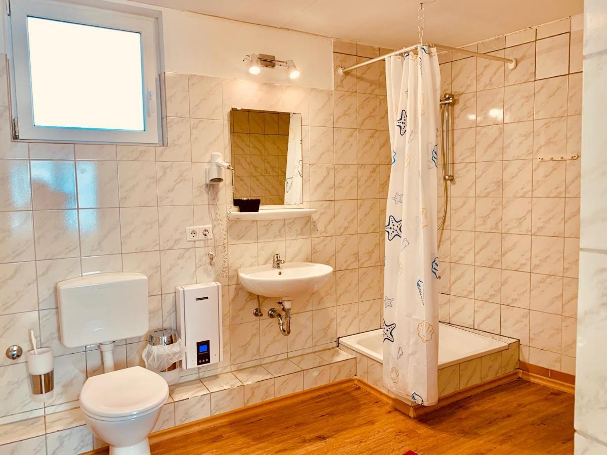 Hotel Gasthaus Zur Eule Köln Exteriör bild